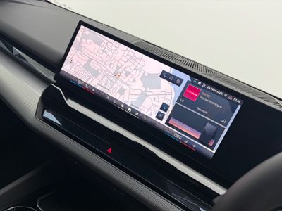 2025 BMW i5