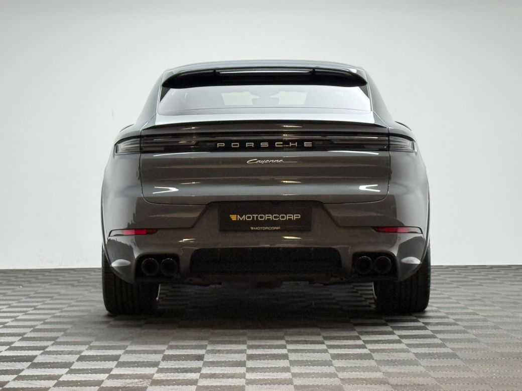 2025 Porsche Cayenne