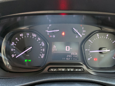 2021 Peugeot Expert
