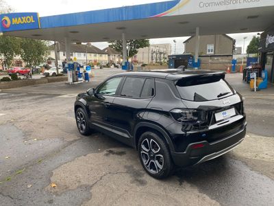 2025 Jeep Avenger