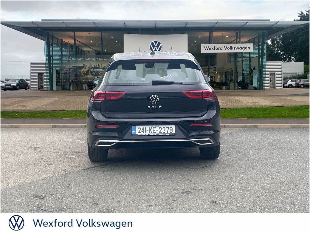 2024 Volkswagen Golf