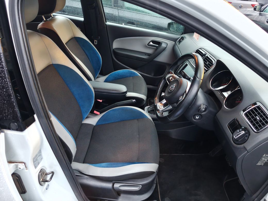 2015 Volkswagen Polo