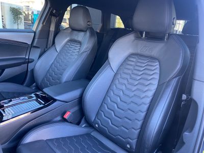 2025 Audi A6 Avant e-tron