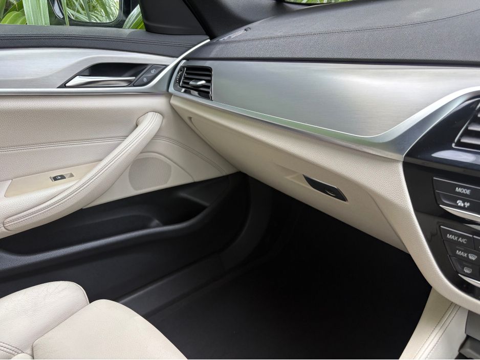 2019 BMW 5 Series