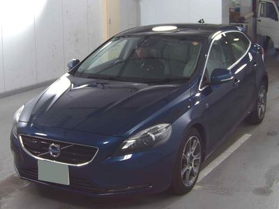 2015 Volvo V40