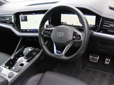 2022 Volkswagen Touareg