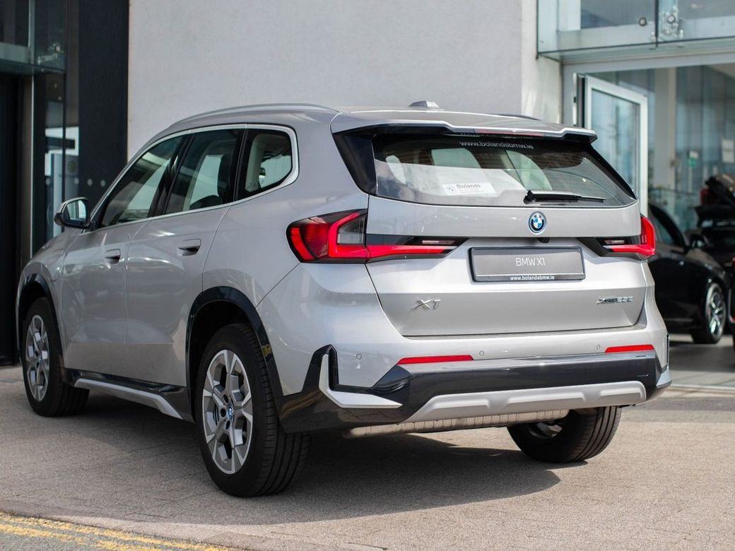 2025 BMW X1