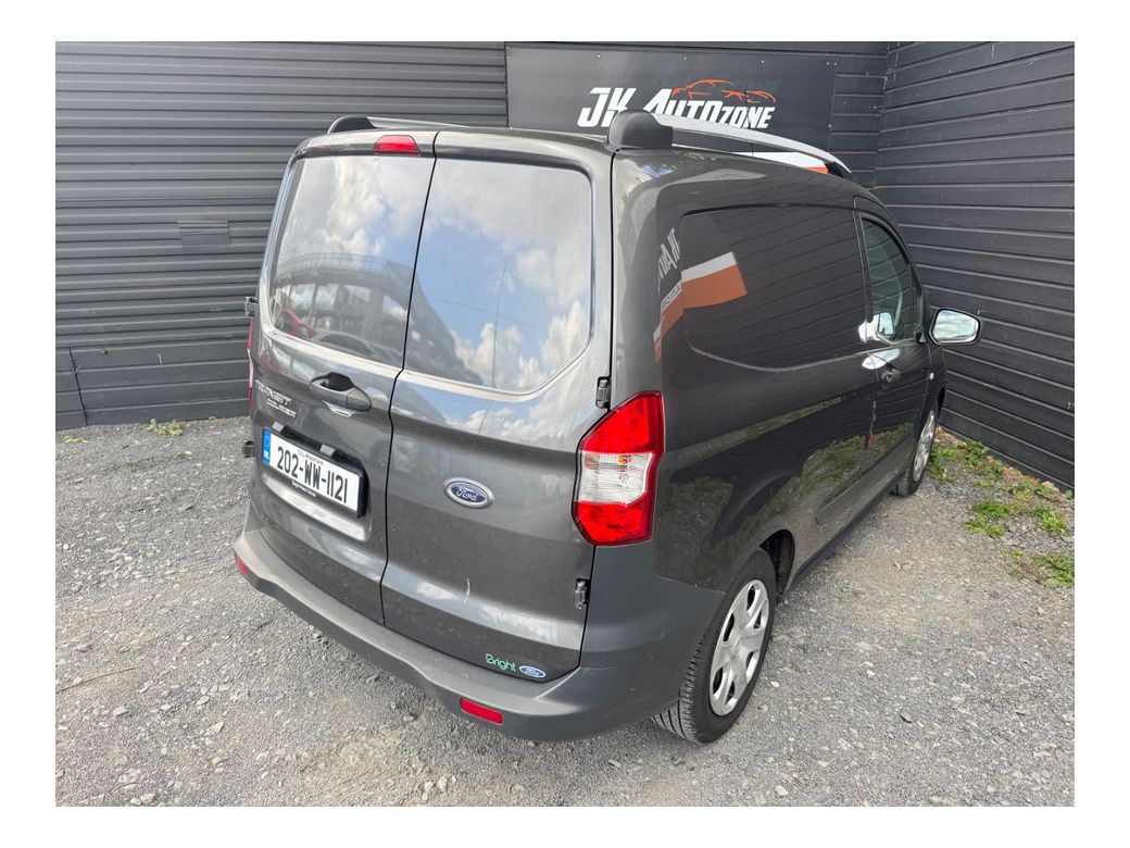 2020 Ford Transit Courier
