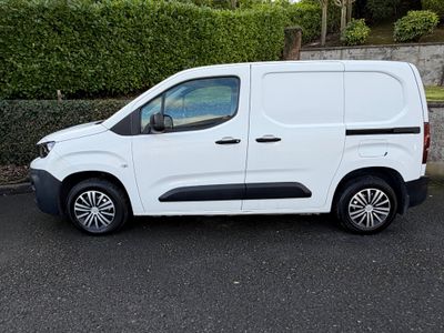 2019 Peugeot Partner