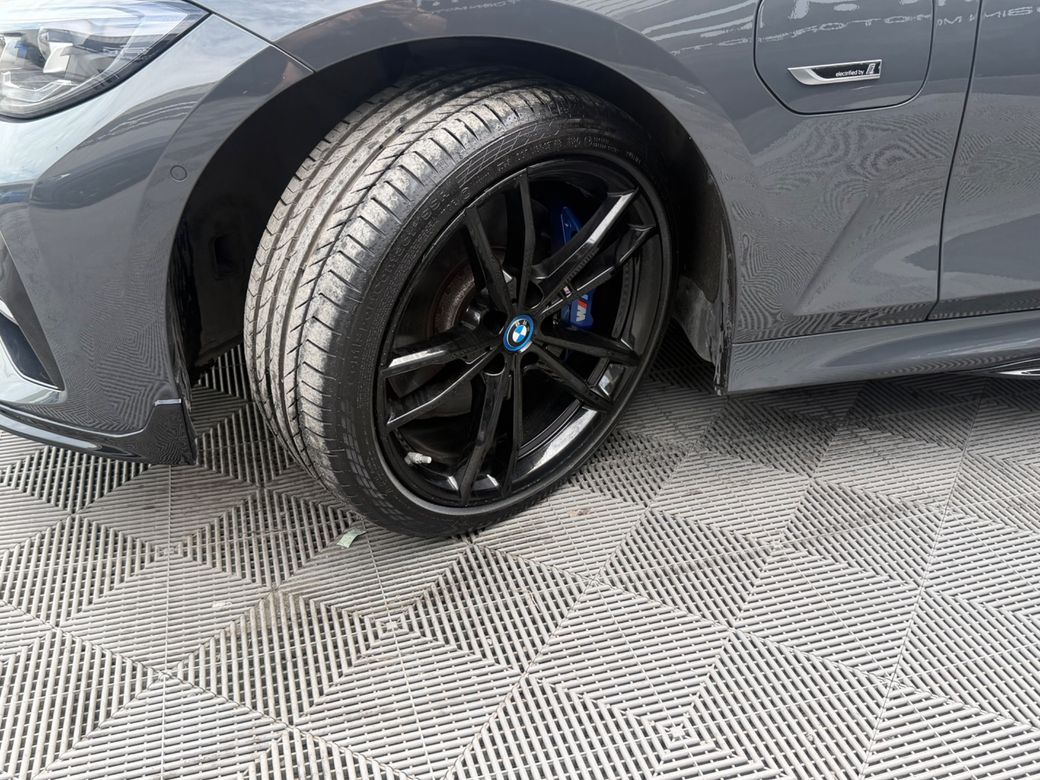 2022 BMW 3 Series