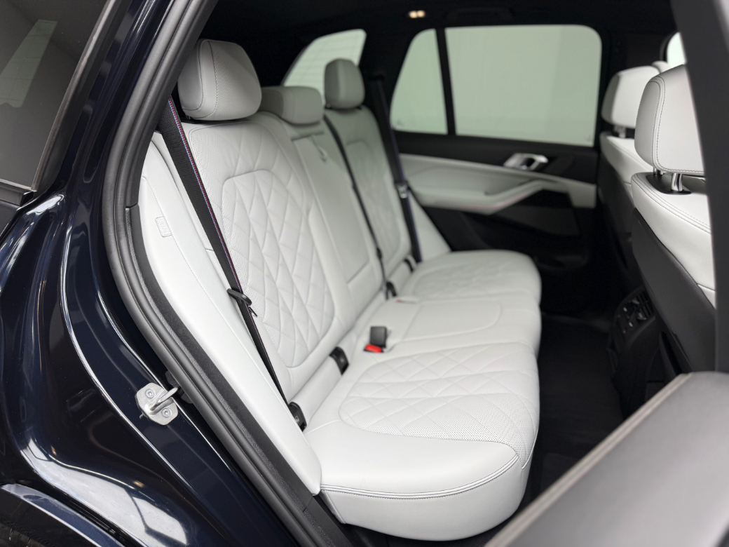 2023 BMW X5