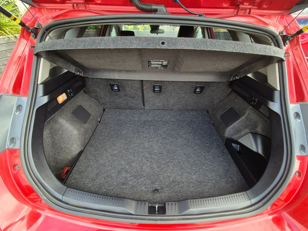 2017 Toyota Auris