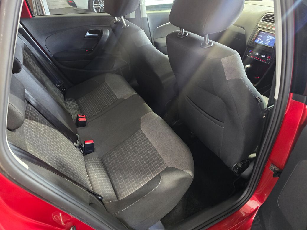 2015 Volkswagen Polo