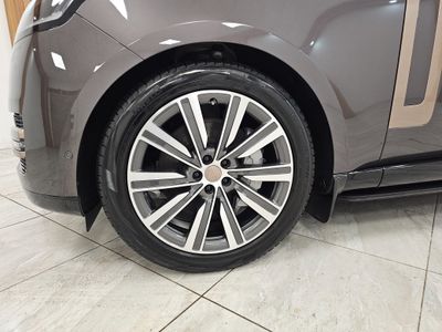 2025 Land Rover Range Rover