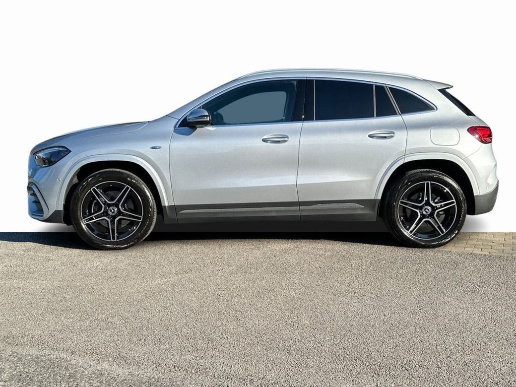 2025 Mercedes-Benz GLA Class