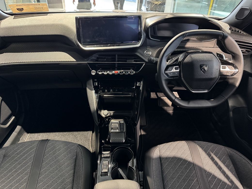 2025 Peugeot 2008
