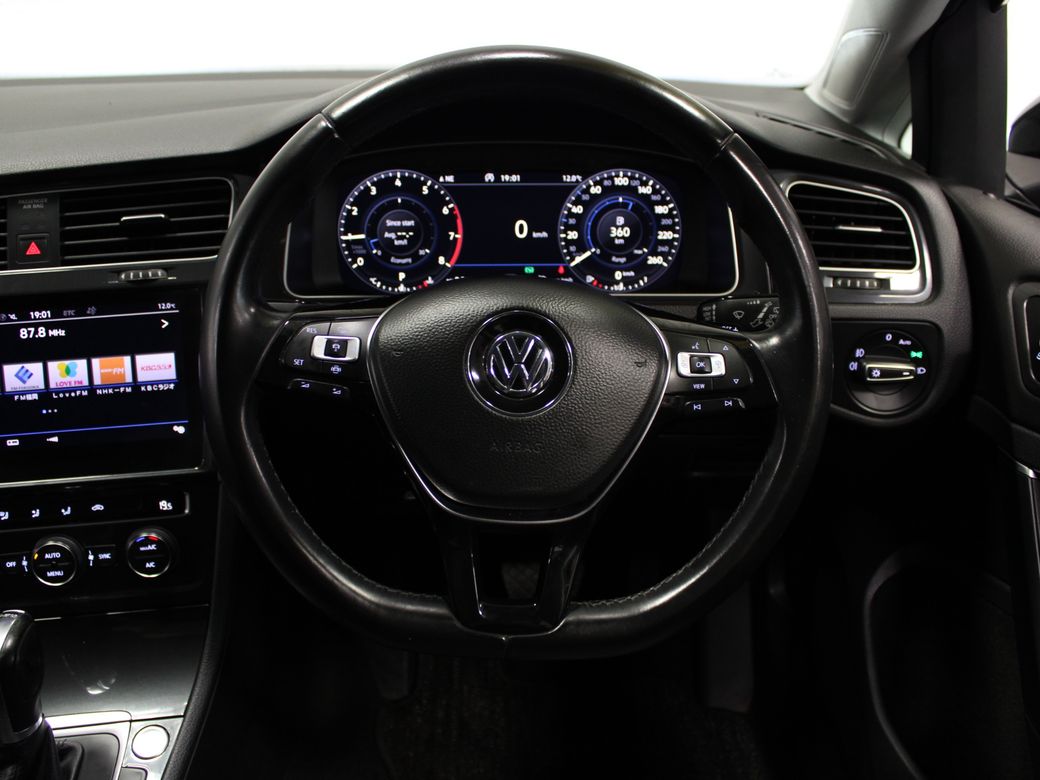 2019 Volkswagen Golf