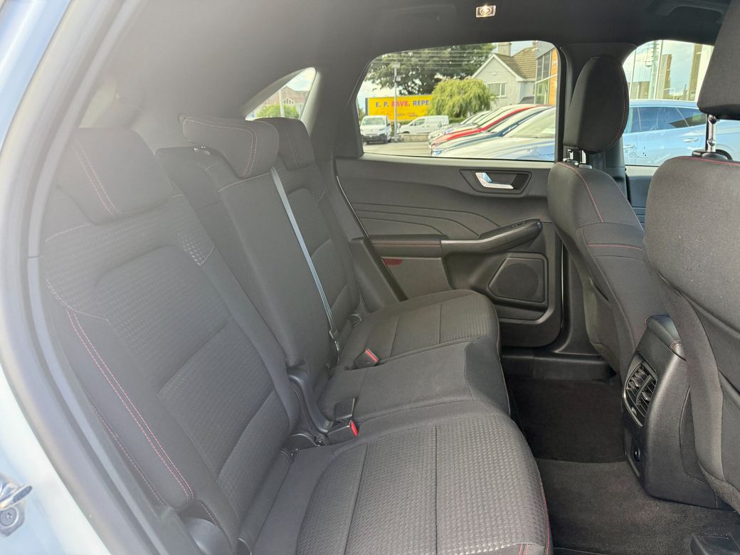 2023 Ford Kuga