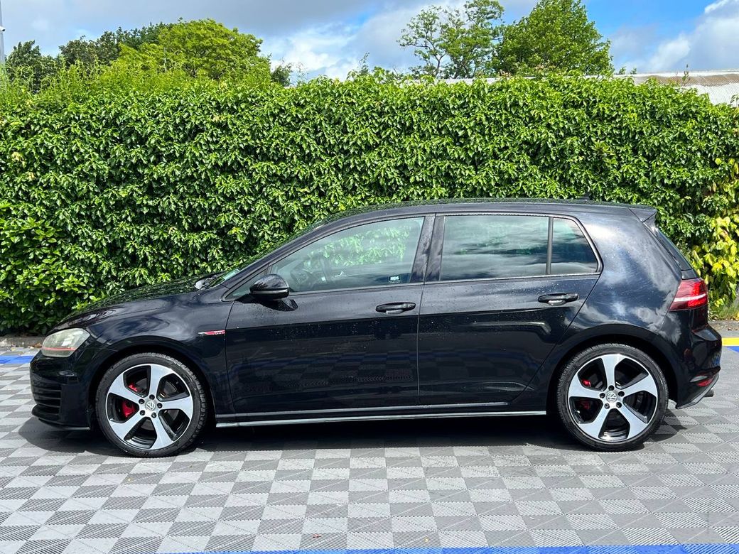 2016 Volkswagen Golf