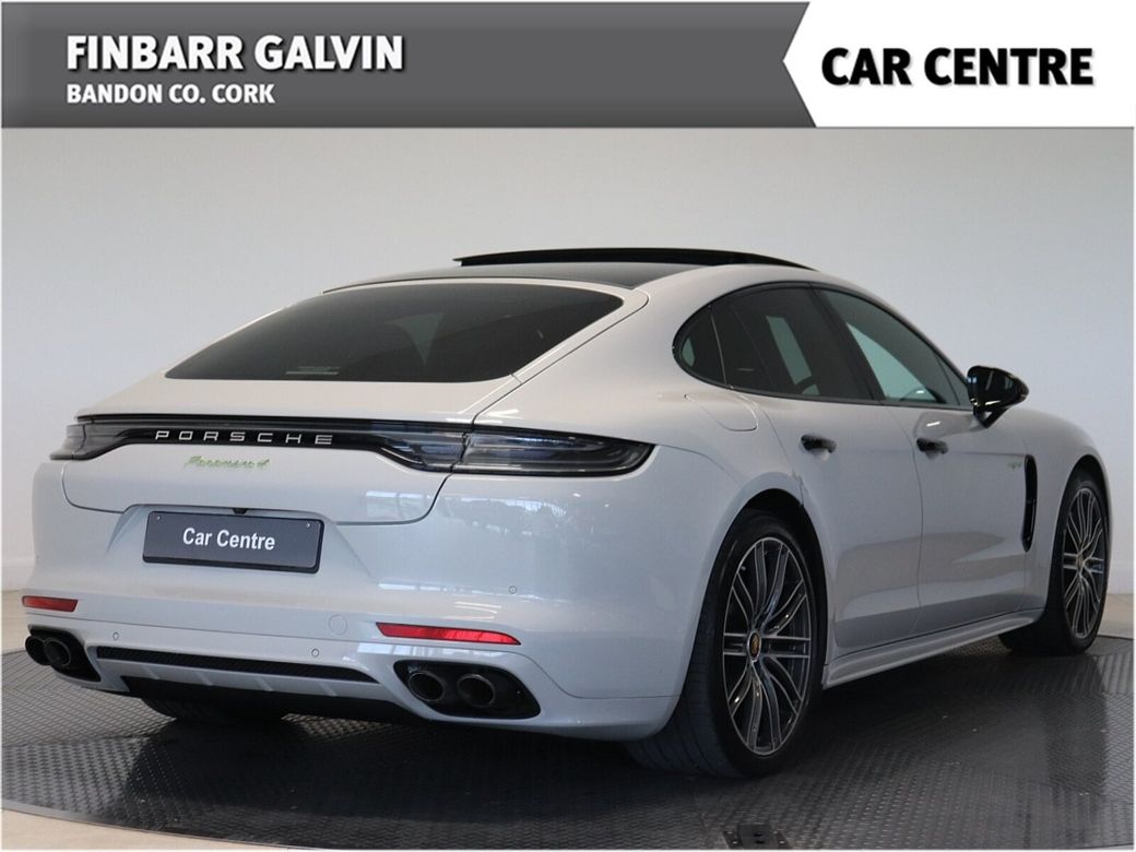 2023 Porsche Panamera