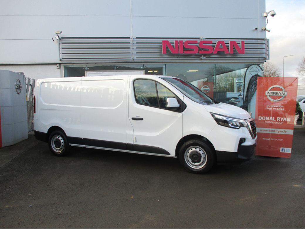 2025 Nissan Primastar