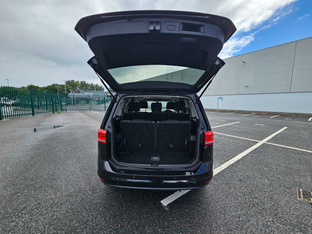 2016 Volkswagen Touran