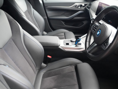2023 BMW i4