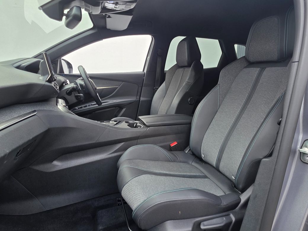 2024 Peugeot 3008