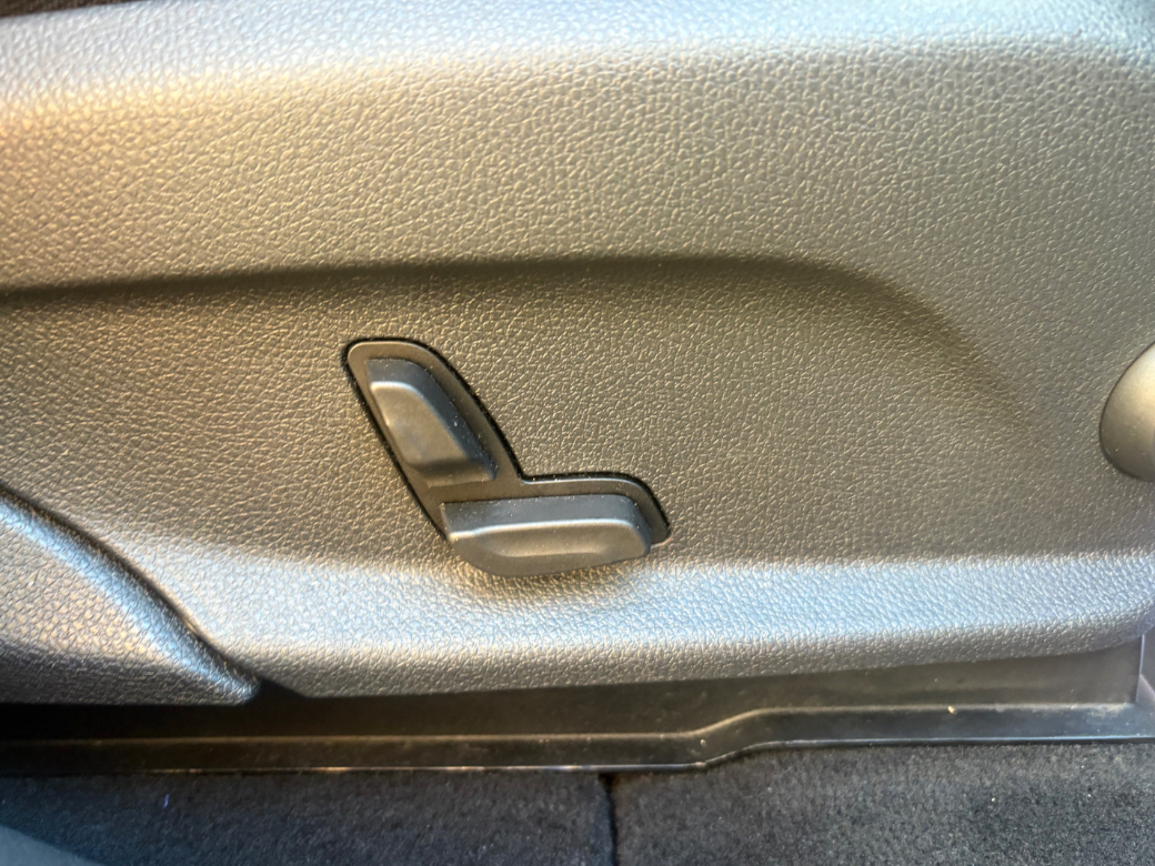 2021 Mercedes-Benz GLC Class