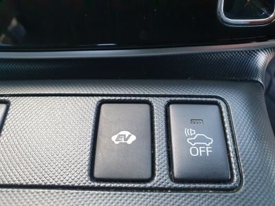 2017 Toyota Estima