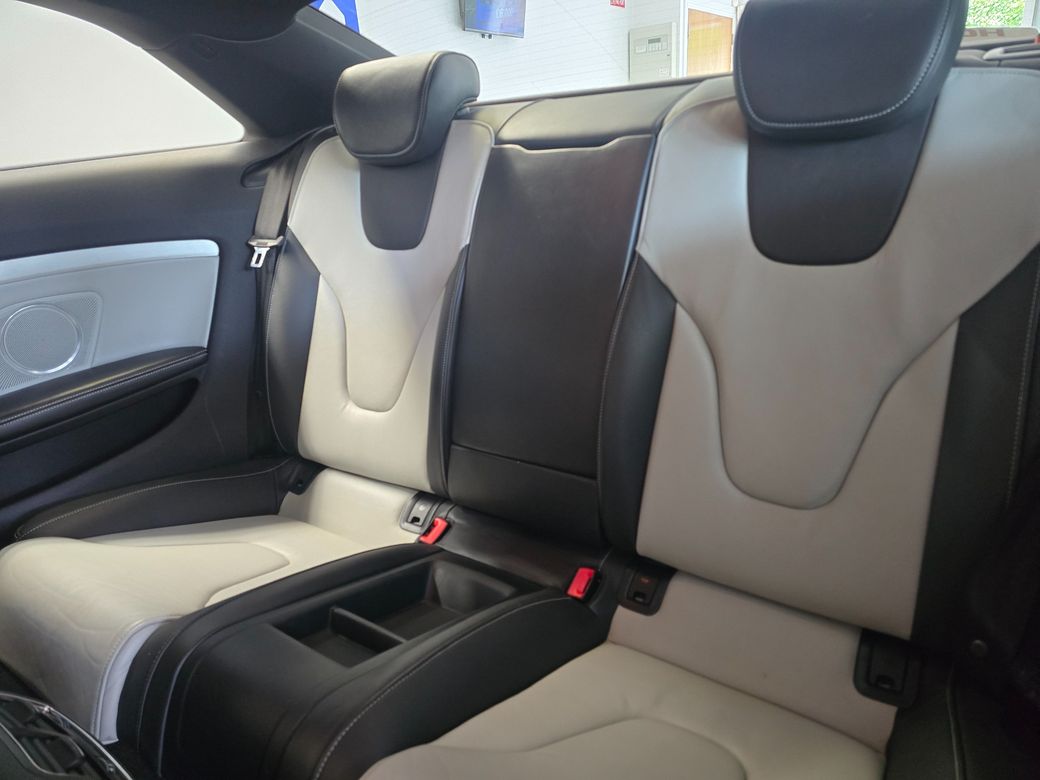 2013 Audi S5
