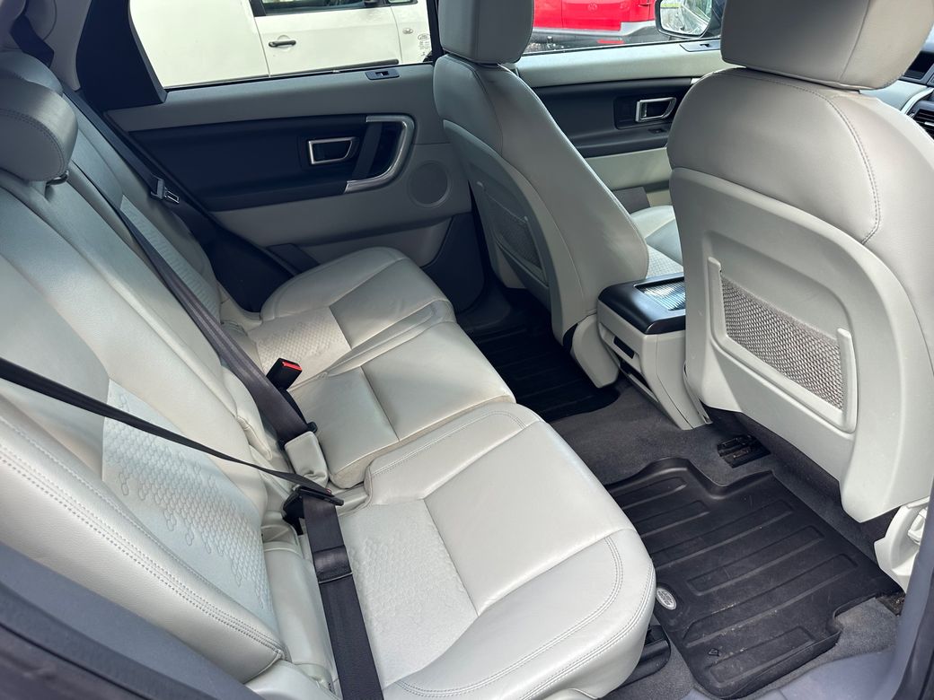 2016 Land Rover Discovery