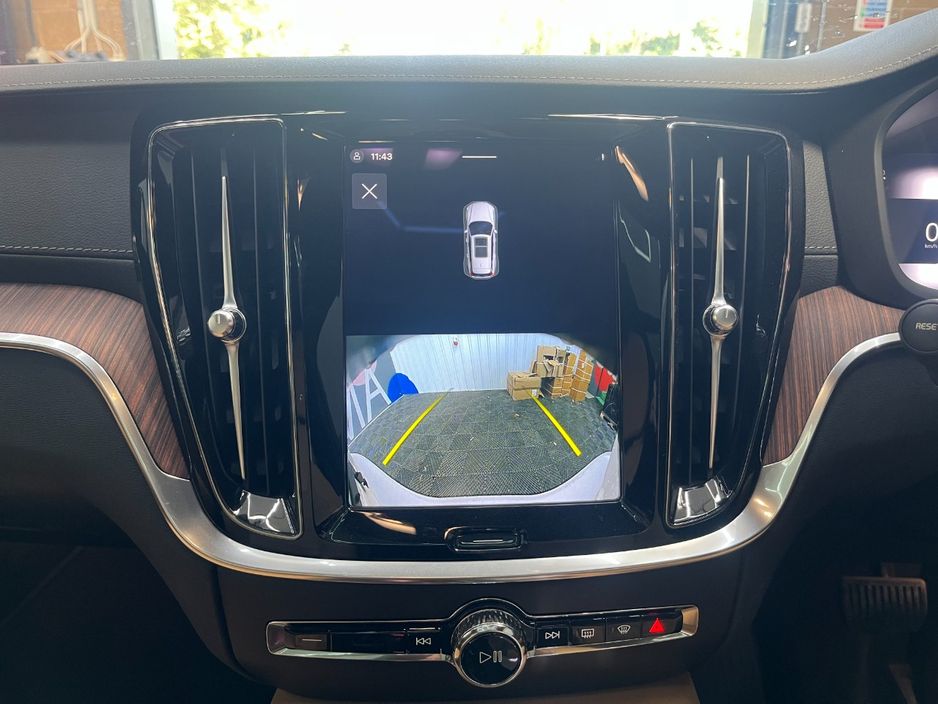 2023 Volvo V60