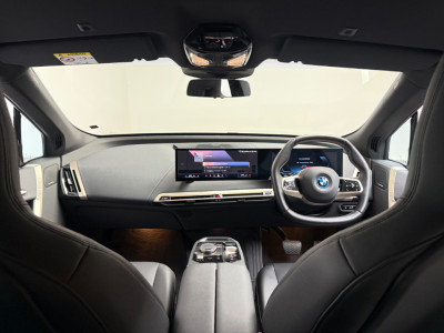 2024 BMW iX