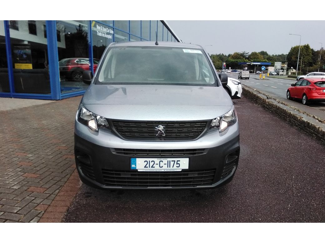 2021 Peugeot Partner