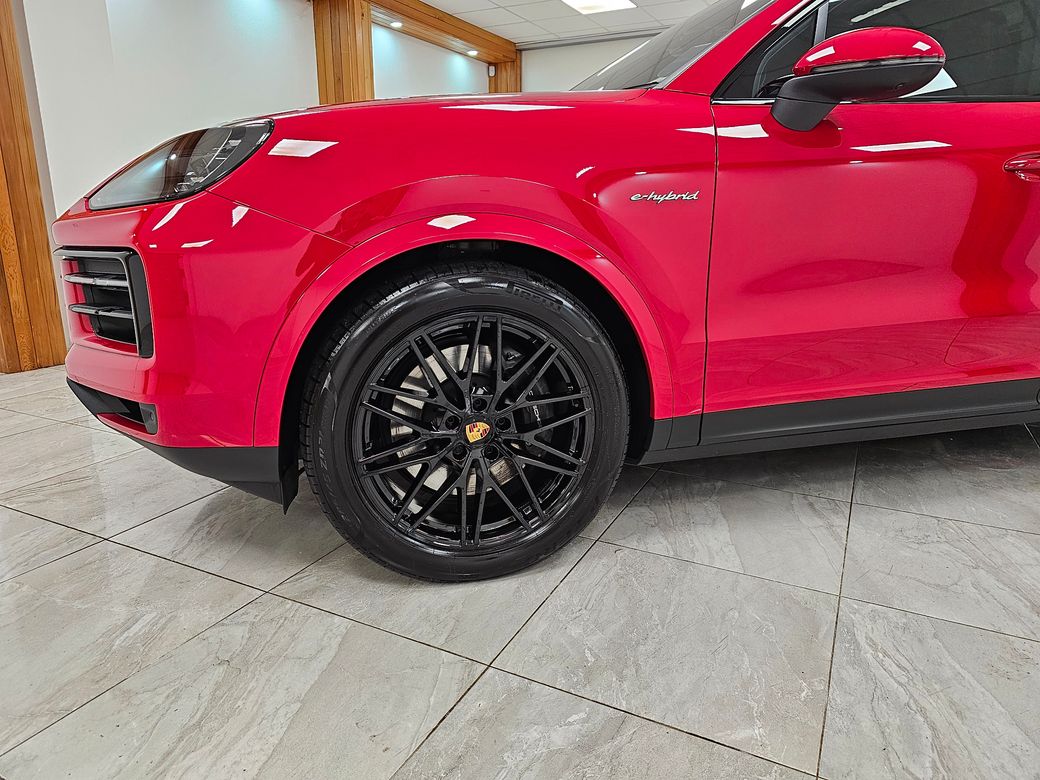2024 Porsche Cayenne
