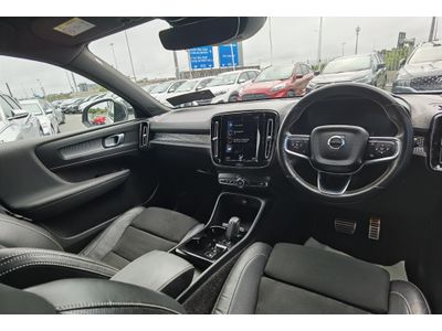 2021 Volvo XC40