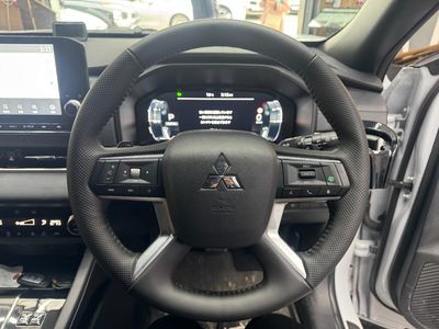 2023 Mitsubishi Outlander