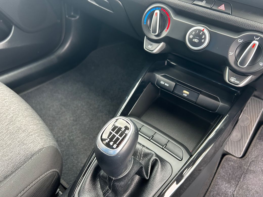 2024 Kia Stonic