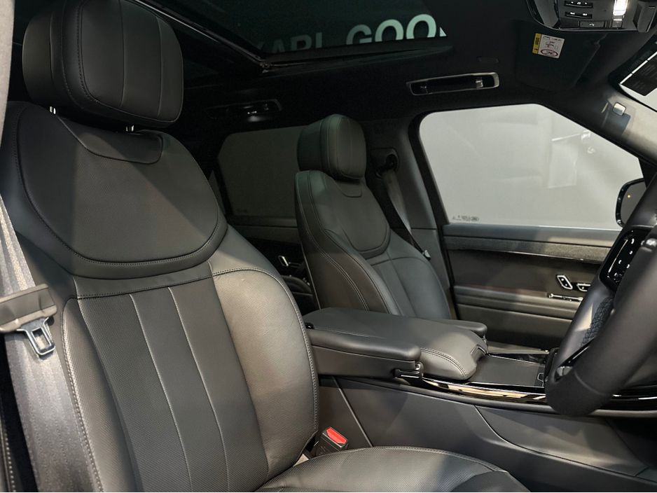 2026 Land Rover Range Rover Sport