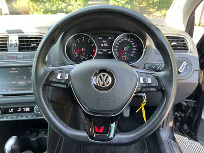 2015 Volkswagen Polo