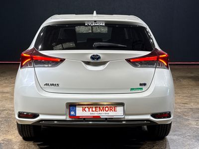 2017 Toyota Auris