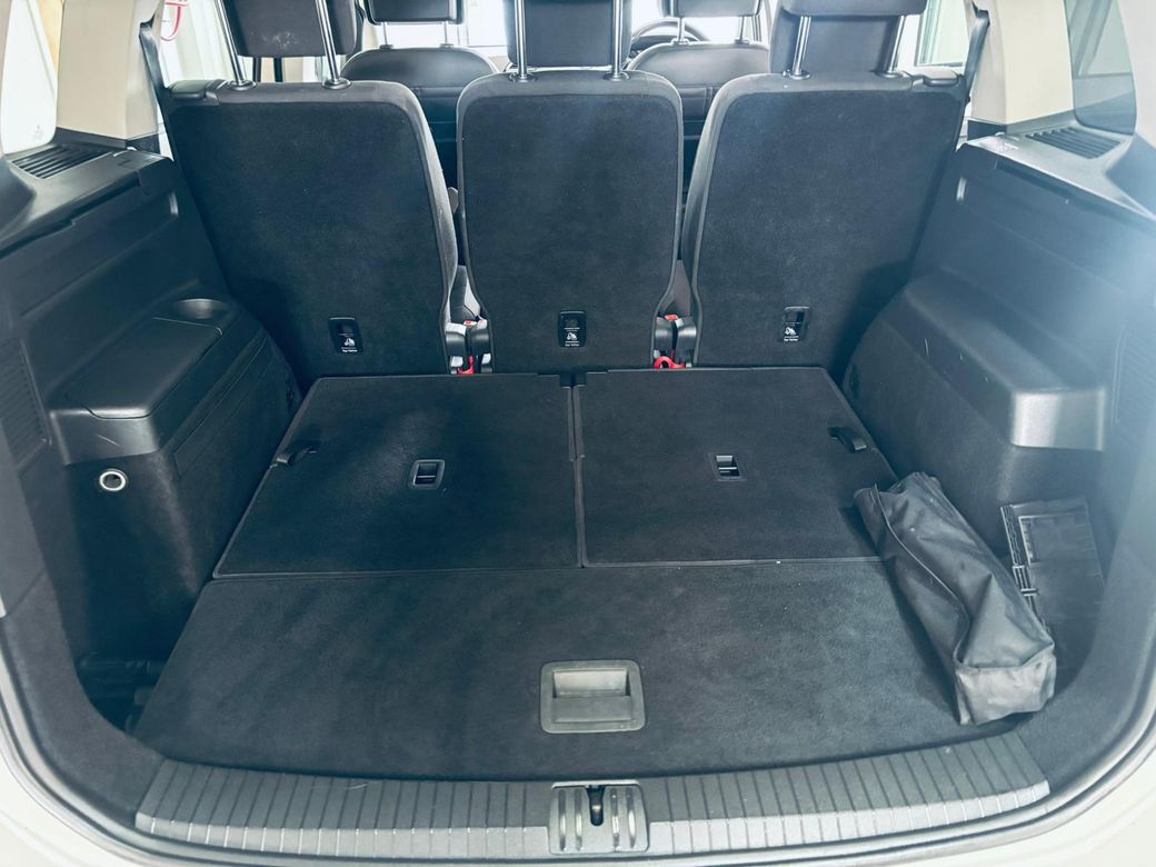 2016 Volkswagen Touran