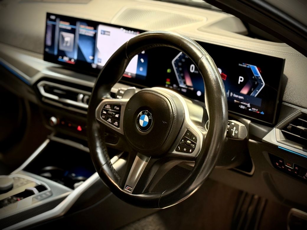 2023 BMW 320