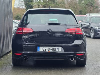 2016 Volkswagen Golf