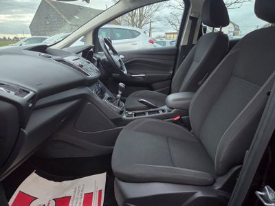 2016 Ford Grand C-Max