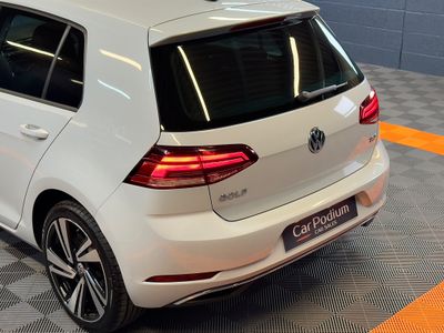 2017 Volkswagen Golf