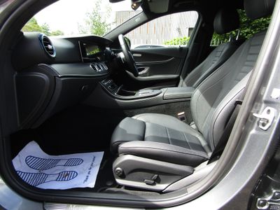 2022 Mercedes-Benz E 300