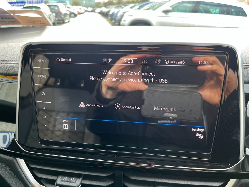 2023 Volkswagen T-Roc