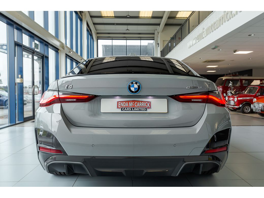 2024 BMW i4